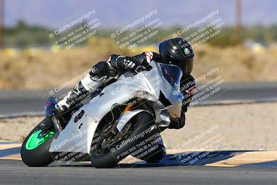 media/Jan-09-2022-SoCal Trackdays (Sun) [[2b1fec8404]]/Turn 16 (11am)/